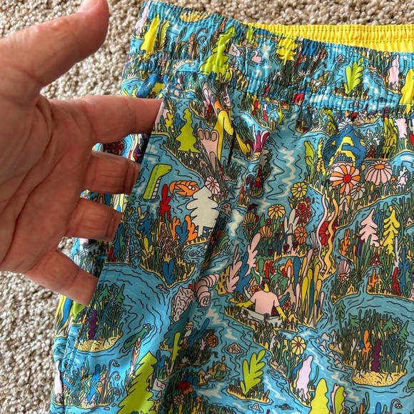 Fielder by Bonobos hybrid short/swim trunks. Zip pocket. Mesh lined. EUC. Fun - Picture 6 of 12